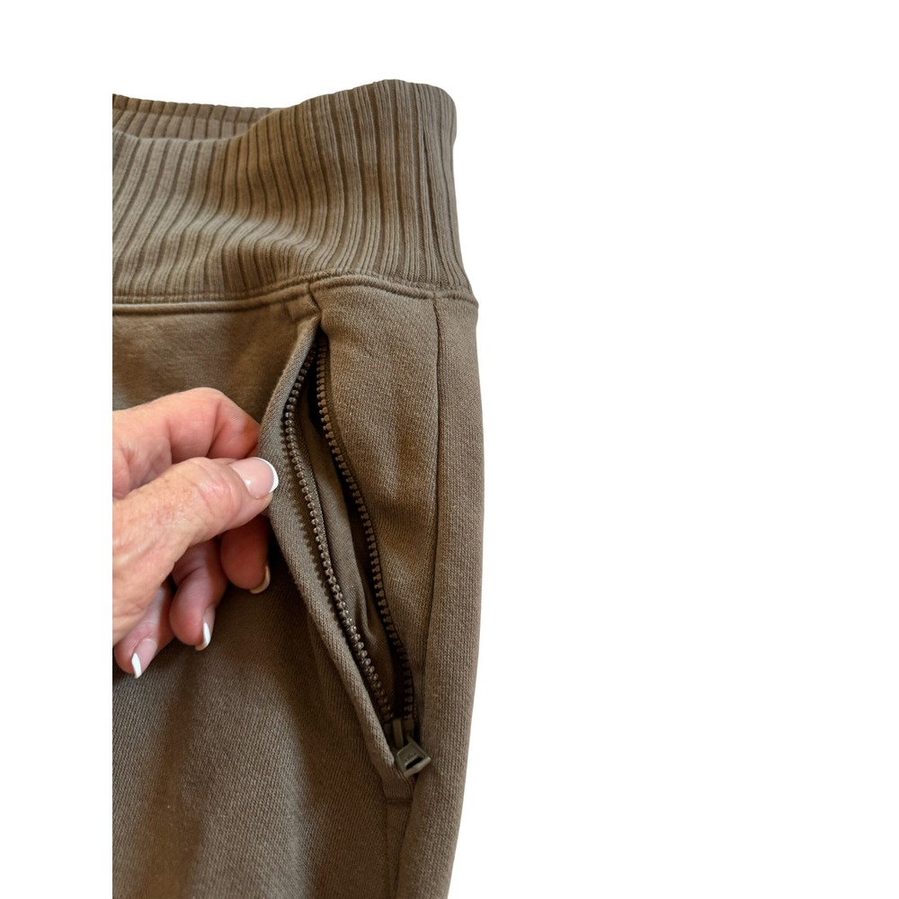 ALO Yoga Serenity Wide Leg Sweatpants M Espresso Brown Accolade Quiet Luxury - Picture 9 of 9